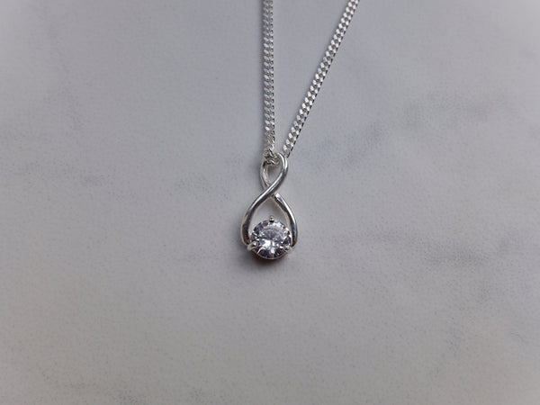 Dainty Rae Teardrop Diamond Necklace | Caitlyn Minimalist